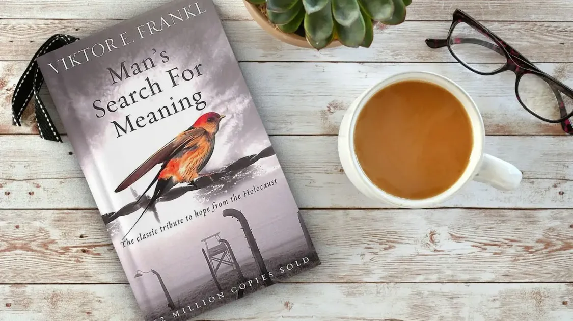 انسان در جستجوی معنا (Man's Search for Meaning) ویکتور فرانکل